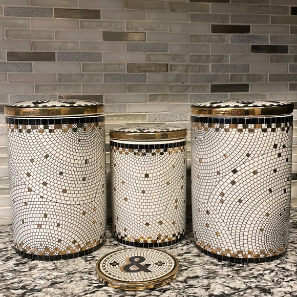 Anthropologie Copy Set - Picture 2 of 4